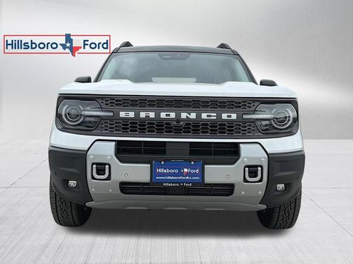 Oxford White 2026 Ford Bronco Sport Badlands