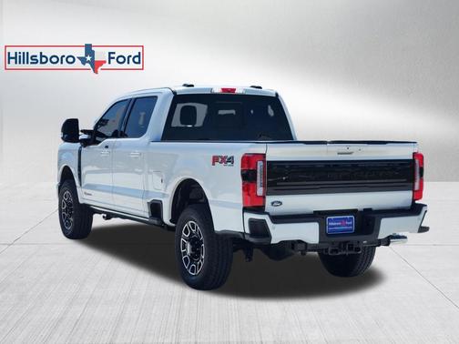 2025 Ford F-250 Platinum