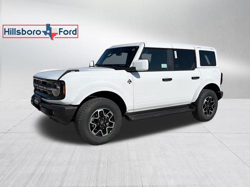 Oxford White 2026 Ford Bronco Outer Banks