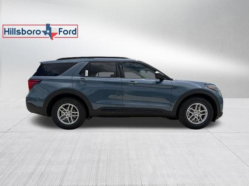 Vapor Blue Metallic 2026 Ford Explorer Active