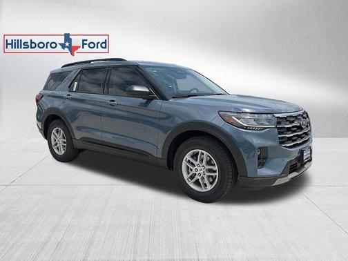 Vapor Blue Metallic 2026 Ford Explorer Active