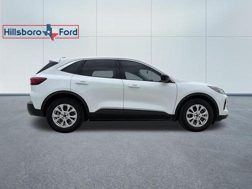 Oxford White 2024 Ford Escape Active