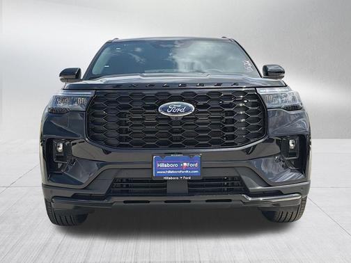Agate Black Metallic 2026 Ford Explorer ST-Line