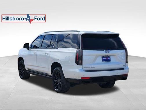2023 Cadillac Escalade ESV Sport Platinum