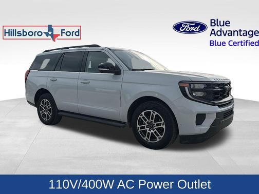 Space Silver 2025 Ford Expedition Active