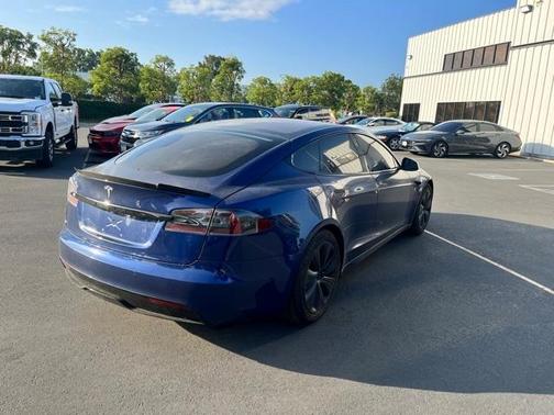 2021 Tesla Model S Long Range