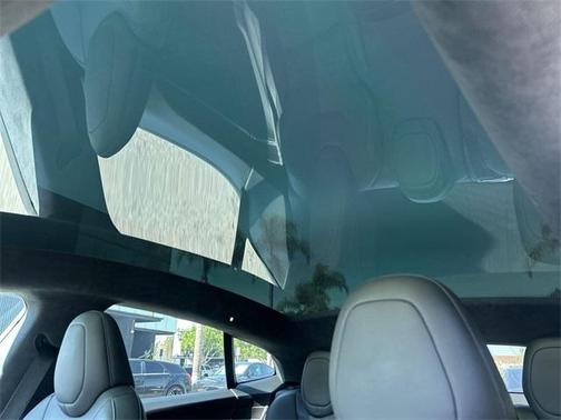 2021 Tesla Model S Long Range