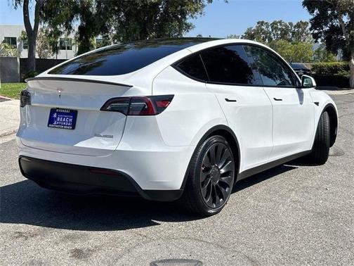 2023 Tesla Model Y Performance