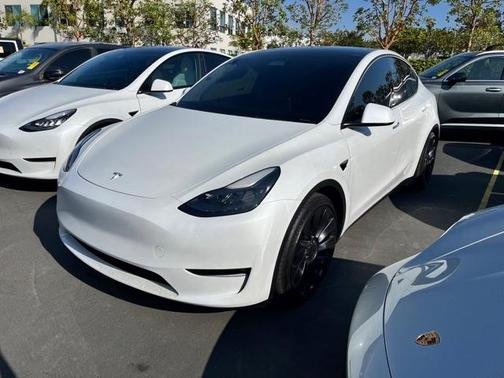 2023 Tesla Model Y Performance