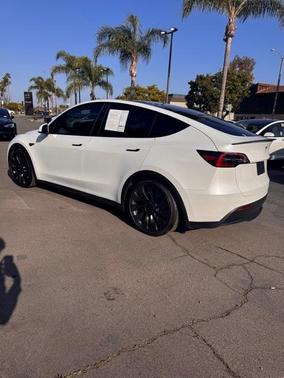 2023 Tesla Model Y Performance