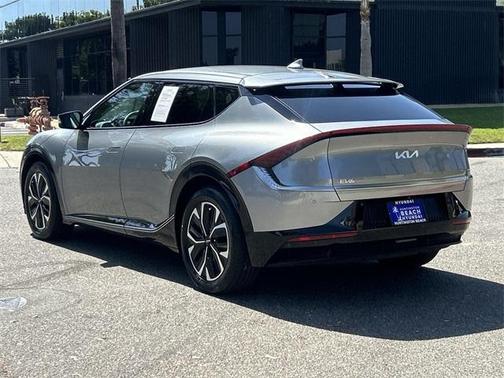 2022 Kia EV6 Wind