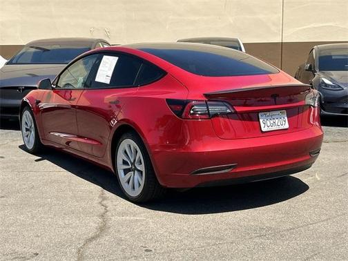 2021 Tesla Model 3 Standard Range Plus