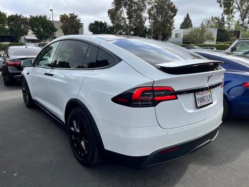 2022 Tesla Model X Base