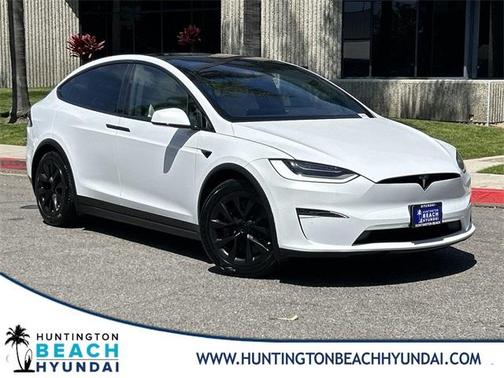 2022 Tesla Model X Base