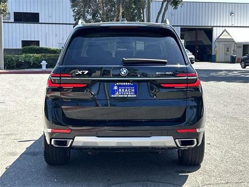 2023 BMW X7 xDrive40i