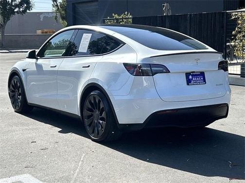 2024 Tesla Model Y Performance