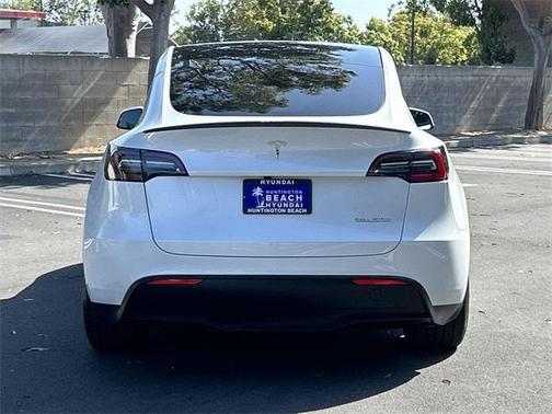 2024 Tesla Model Y Performance