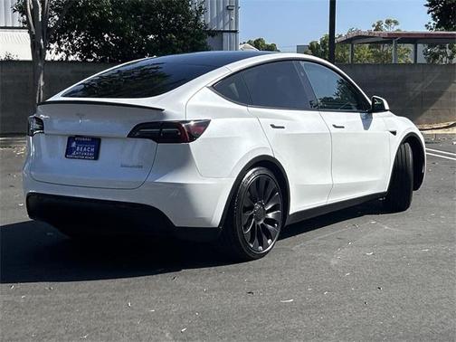2024 Tesla Model Y Performance