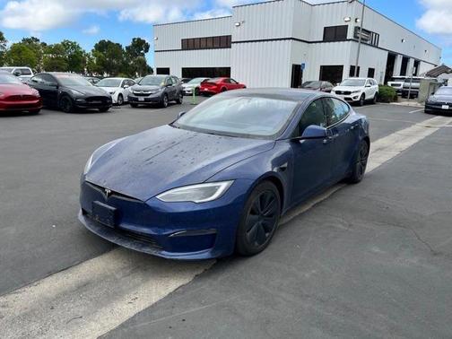 2022 Tesla Model S Base
