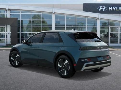 2025 Hyundai IONIQ 5 SE