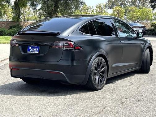 2022 Tesla Model X Base