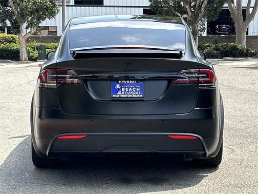2022 Tesla Model X Base