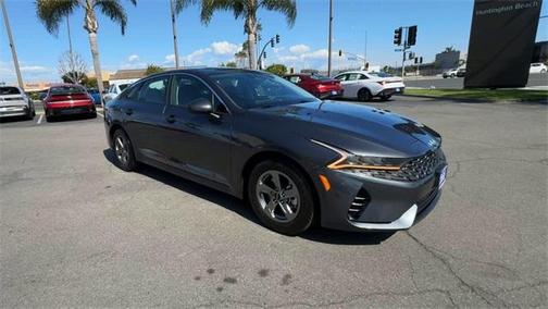 2022 Kia K5 LXS
