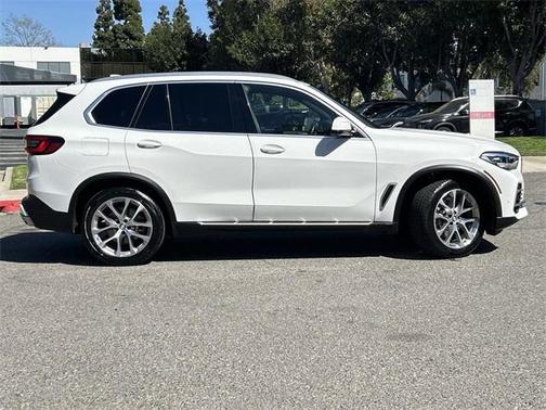 2023 BMW X5 sDrive40i