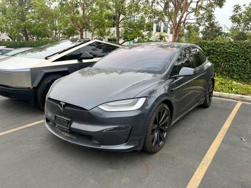 2023 Tesla Model X Standard Range