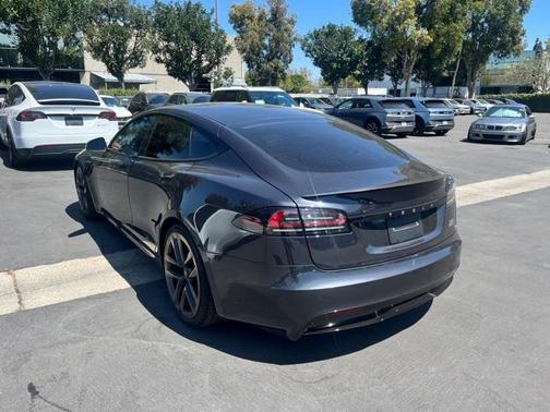 2023 Tesla Model S Plaid