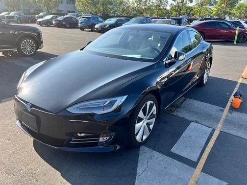 2020 Tesla Model S Long Range Plus
