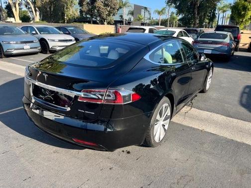 2020 Tesla Model S Long Range Plus