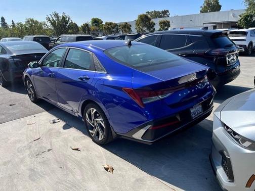 2024 Hyundai ELANTRA HEV Limited