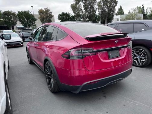 2022 Tesla Model X Base
