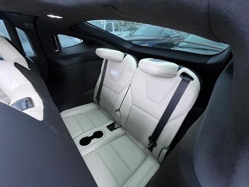 2022 Tesla Model X Base