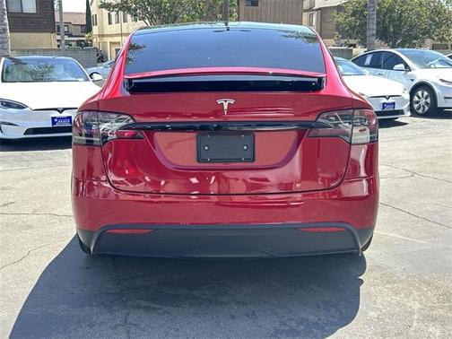 2022 Tesla Model X Base