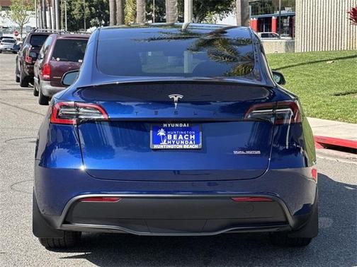 2024 Tesla Model Y Long Range