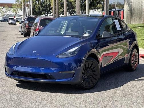 2024 Tesla Model Y Long Range