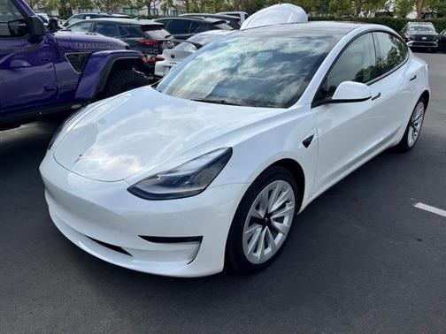 2022 Tesla Model 3 Long Range