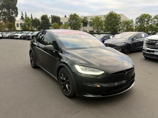 2022 Tesla Model X Plaid