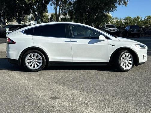 2020 Tesla Model X Long Range