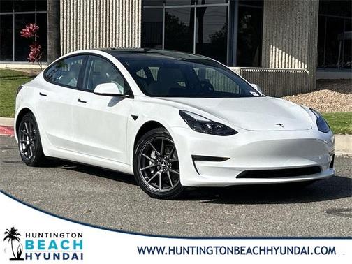 2022 Tesla Model 3 Long Range