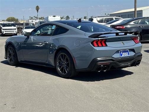 2024 Ford Mustang Dark Horse