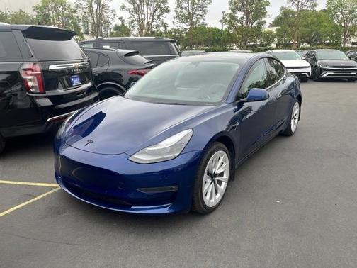2022 Tesla Model 3 Long Range