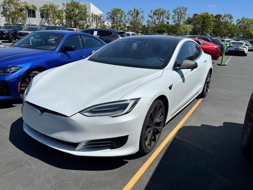 2020 Tesla Model S Long Range Plus