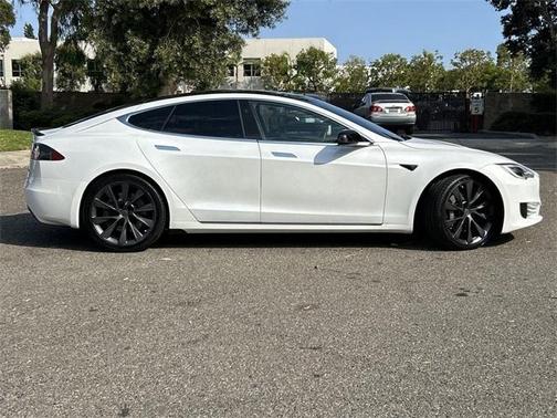 2020 Tesla Model S Long Range Plus