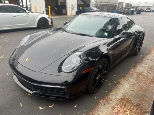 2020 Porsche 911 Carrera