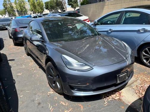 2022 Tesla Model 3 Base