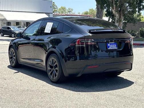 2024 Tesla Model X Base