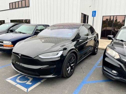 2024 Tesla Model X Base